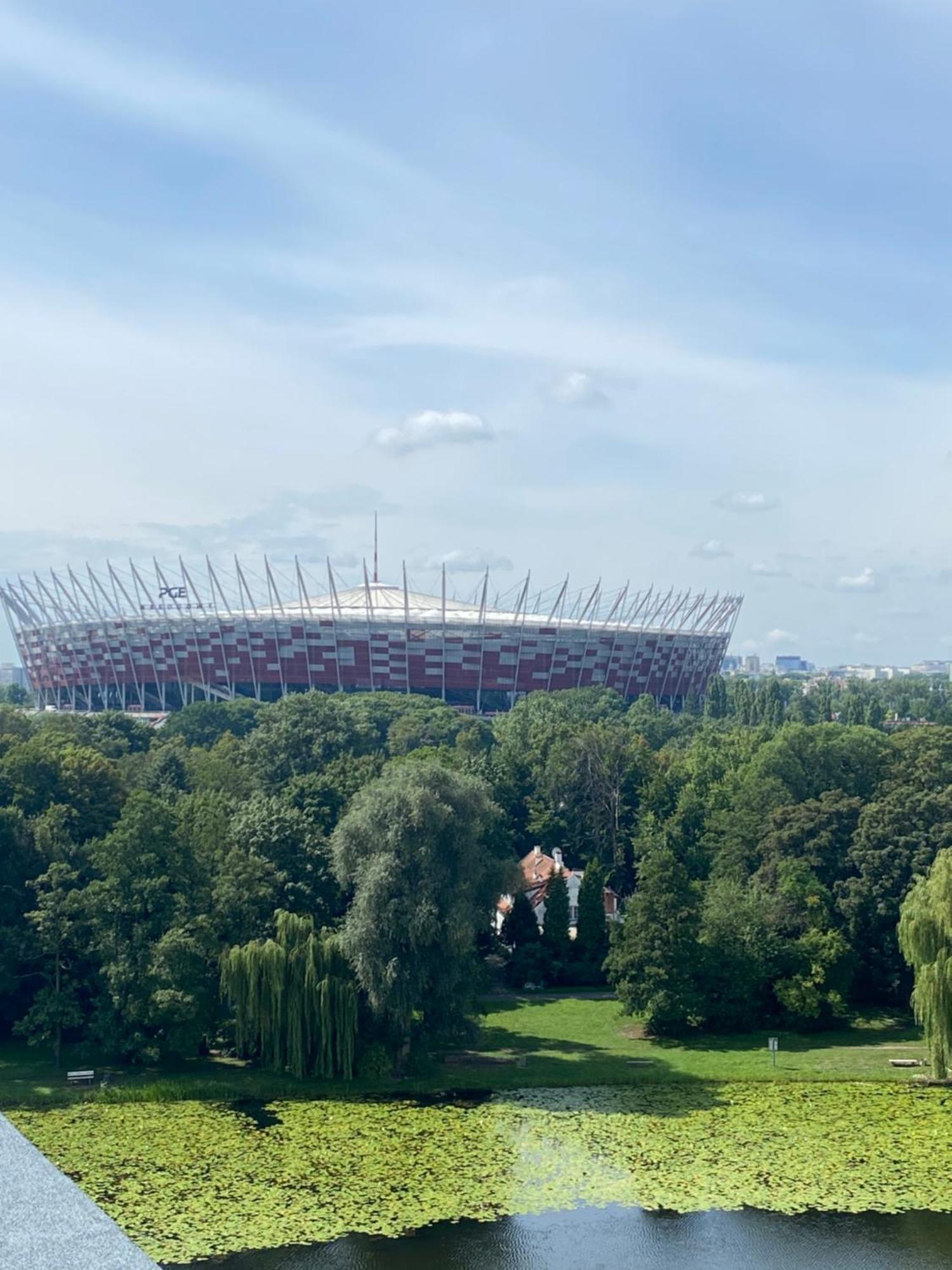 Dedek Park - Historyczny Dworek W Pieknym Parku Skaryszewskim Obok Stadionu Narodowego Warsaw Ngoại thất bức ảnh